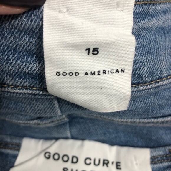 Good American Good Curve Raw Hem High Rise Denim Blue Jean Shorts Size 15 NWT - Picture 7 of 9